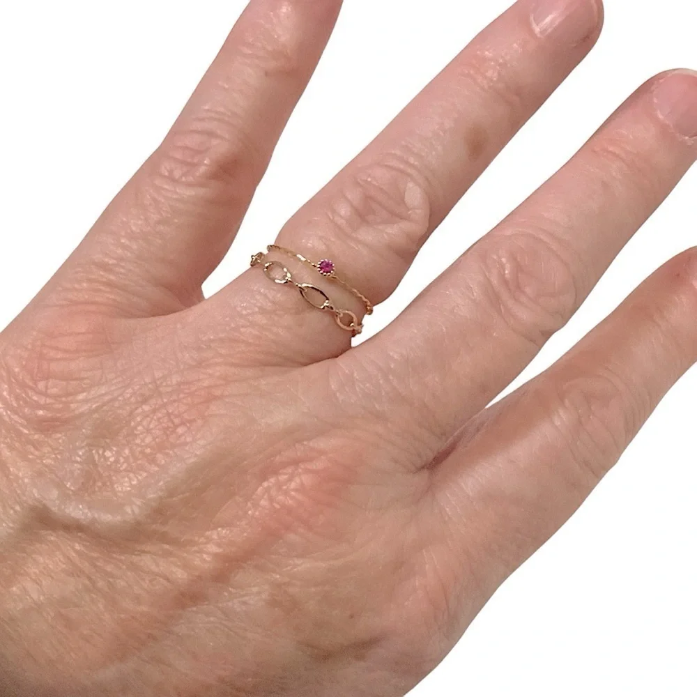 Gold Tone Delicate Chain Link Ring & Pink Garnet Colored Gemstone Ring Sz 7 New
